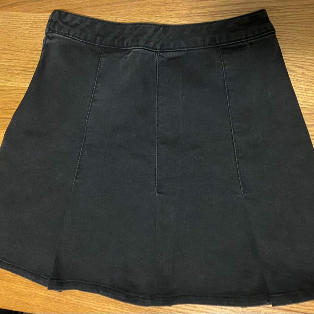 SO pleated denim, tennis skirt, high-rise, black